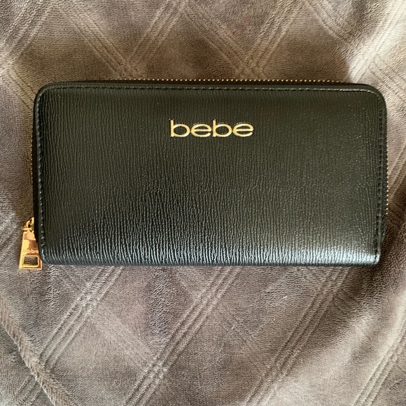 Bebe matching purse and wallet set - Picture 2 of 8